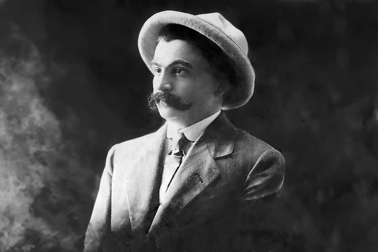 «Выход, позволивший снять недостатки, по мнению Цаликова и его единомышленников, заключался в создании системы национально-культурной автономии для мусульман России, для чего предполагалось объявить страну унитарной парламентской народной республикой»