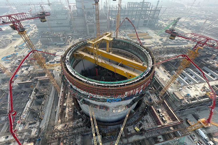 «Отдельный чрезвычайно важный момент: отмечается необходимость проработать баланс по совместному сооружению атомных электростанций, причем не только в КНР»