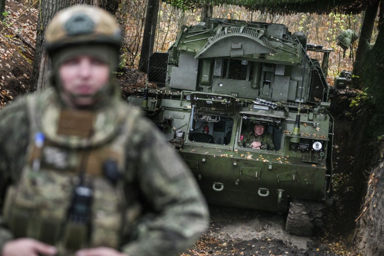 Окружение как наука: почему ВСУ сидят в котлах, а наша армия их медленно выковыривает?