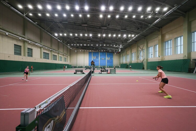 Завоевать одну медаль «Олимпийских надежд России» — уже престижно, взять две — еще сложнее, а завершить турнир с тремя — что-то невероятное