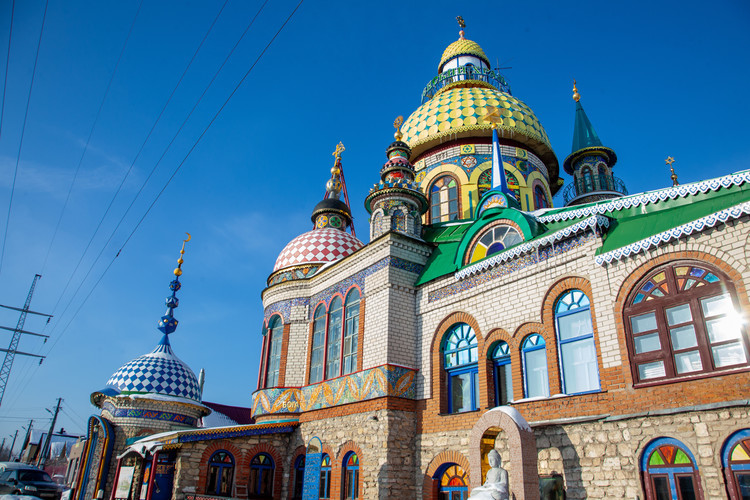 «Объект, который туристами очень ценится, — это Храм всех религий. Другого такого места, наверное, нет во всей России!»