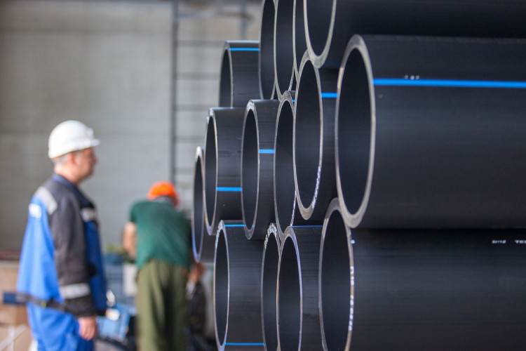 В этом году ООО «Техстрой», которое занимает 15% всего рынка полимерных труб в России, снизило производство на 40% из-за сокращения спроса со стороны «Газпрома»