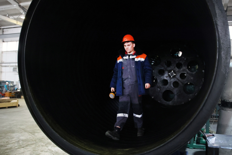 «У «Полипластика» в связи с тяжелым положением «Техстроя» возник великолепный шанс»