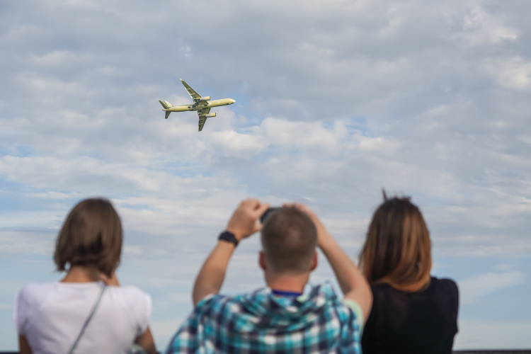 «Рассуждения о том, что Ту-214 староват, видятся преступными»