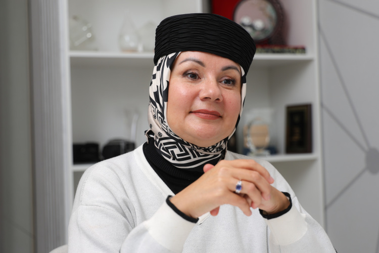 Айгуль Бариева: «Для меня главное, чтобы сердце откликнулось. Я не буду выходить замуж ради престижа, денег или для того, чтобы просто был рядом муж. Только по любви»