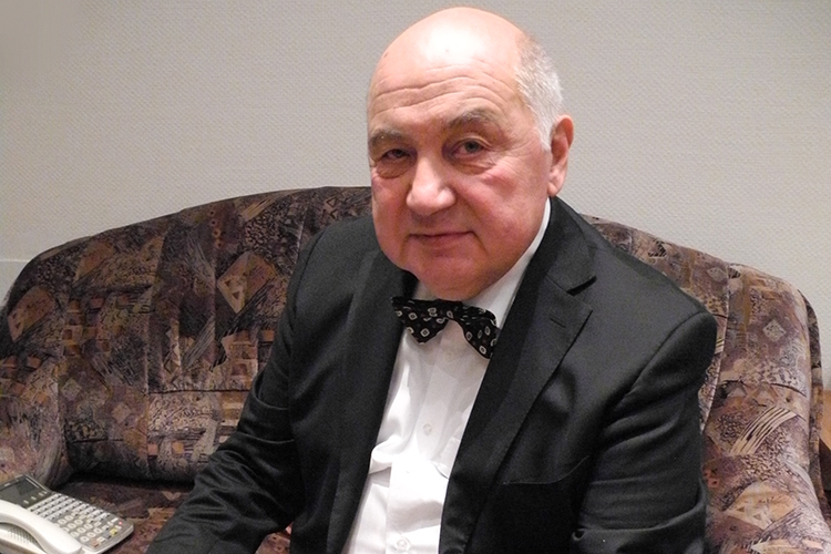 «Память человека предназначена хранить самое ценное, в том числе и его духовный мир. Все виды искусства, художественная литература, культурные традиции наполняют его»