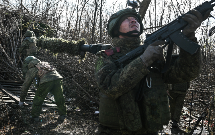 Любой бардак и хаос в тылу противника делают фронт менее устойчивым