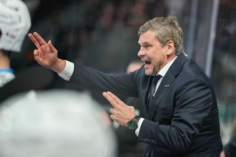 «Ак Барс» против Дмитрия Квартальнова: казанцы получили 7 шайб в свои ворота