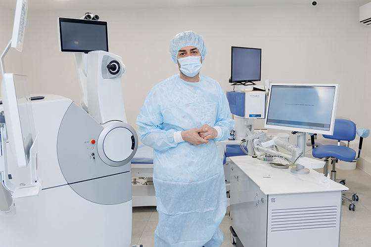 «Наши врачи постоянно учатся, мы приглашаем сторонних экспертов к себе и сами выезжаем на конференции, образовательный компонент у нас сильный»