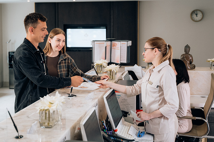 «Гости видят нашу явную заинтересованность, чувствуют, что к ним относятся совсем по-другому, нежели в поликлинике»