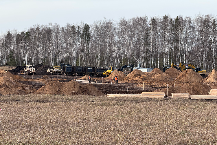 На предприятии сообщили, что выделенный под строительство земельный участок с кадастровым номером 16:33:050925:20 отнесен к категории сельскохозяйственного назначения (1.10 Птицеводство)