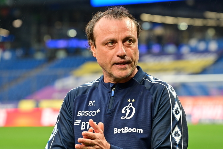 «Динамо» временно будет руководить Ролан Гусев