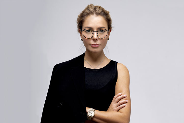 Кристина Потупчик: «Это полноценный хороший рынок со своими четкими правилами. Как только начнутся блокировки, это станет территорией больше нелегального пиара. Опять кругом будет негатив и появятся блоки. Я считаю, что это очень опасно для государства»