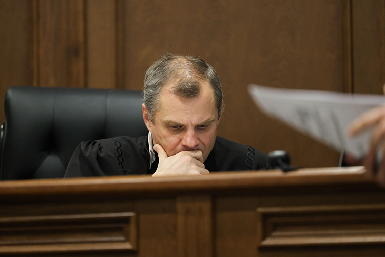 Смирнов настаивал, что суд не исследовал вопрос о справках о неприменении. АС Поволжского округа, по его словам, пришел к выводу, что не имеет правового значения исследование вопросов справок о применении и неприменении пестицидов