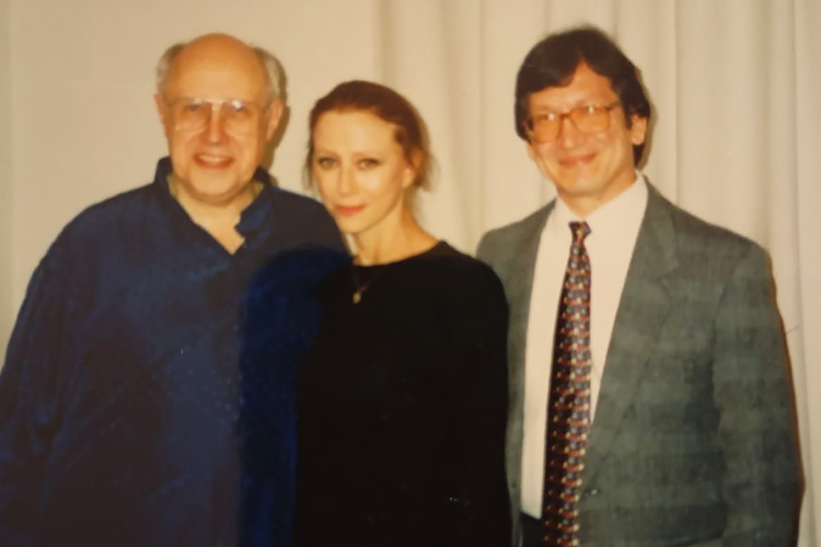 «Она оцепенела, ни слова не сказала»: Ренат Салаватов о 100-летии Майи Плисецкой