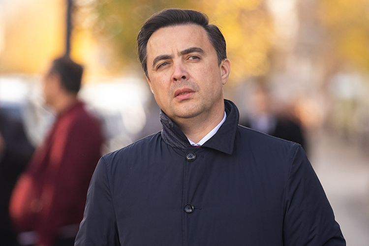 Стратег с «ментовской закалкой», кадр Бадрутдинова и любитель фотографии: who is Mr. Ренат Гайнутдинов?