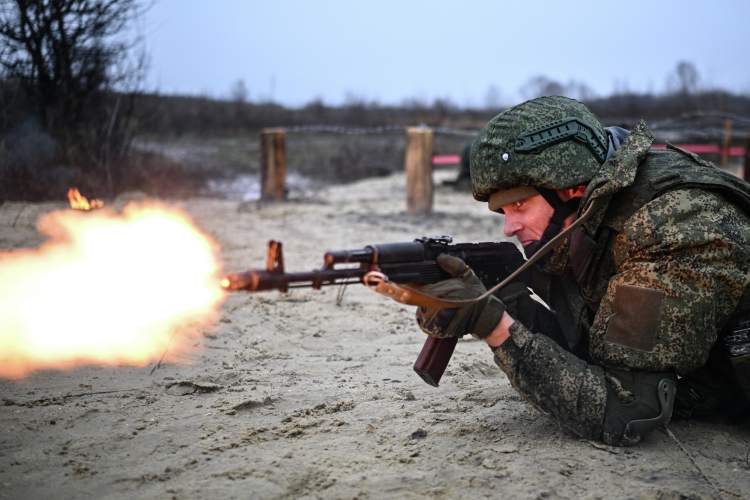 Война — это разновидность политических отношений. Задачи — это совокупность малых целей, решение которых должно в конечном итоге повлиять на выбранный исход войны