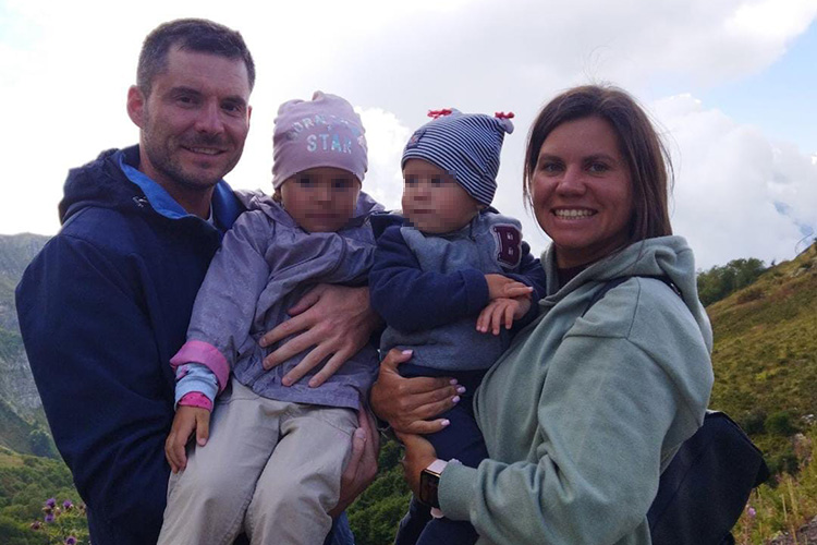 24 июня 2023-го вся семья Ахмадуллина (включая двоих малолетних детей) прописалась в купленной квартире