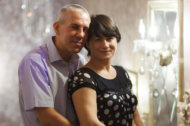 Лилия и Марат Гафиятуллины наткнулись на обманутую мошенниками пенсионерку при покупке «трешки» на 61 кв. м за 4,8 млн рублей