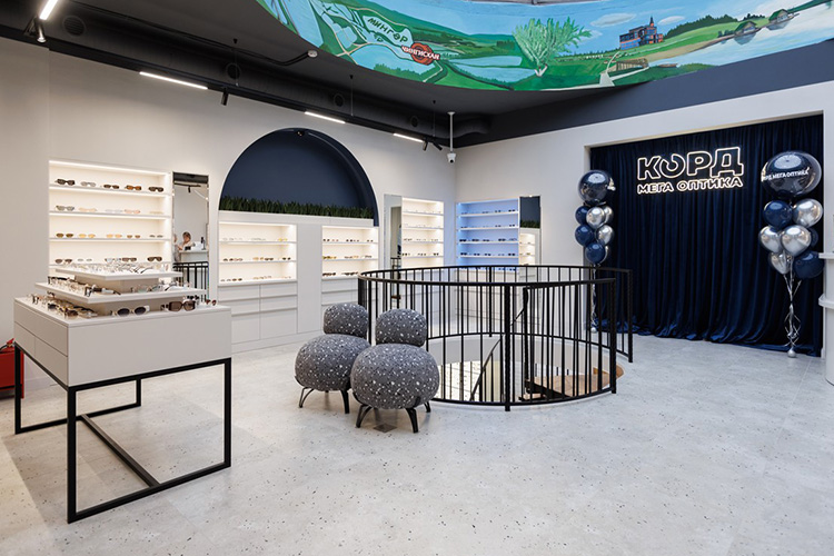 7 тысяч моделей и эксклюзивный концепт: в Казани открылась «Корд Мега Оптика»