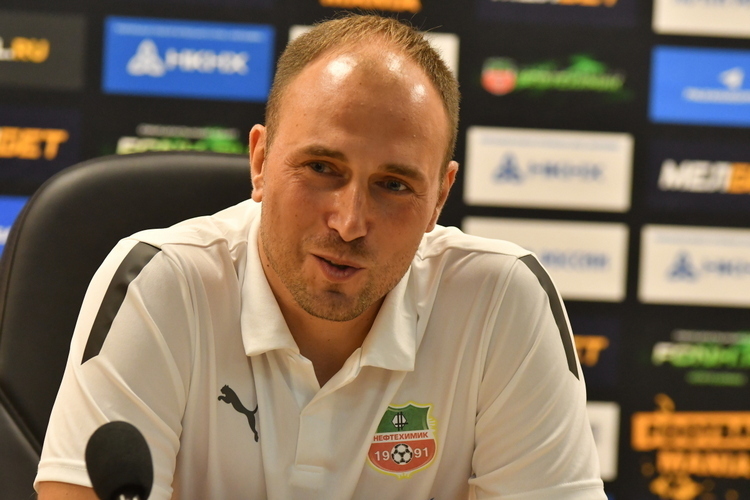 «У нас нет возможности платить деньги за переход футболистов»