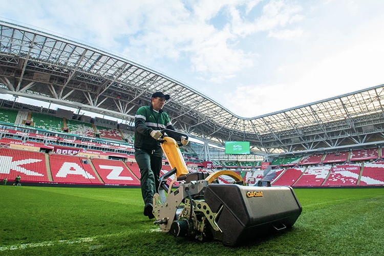 «Ак Барс Арена» приняла рекордное число матчей и мероприятий. Как на стадионе сохранили поле?