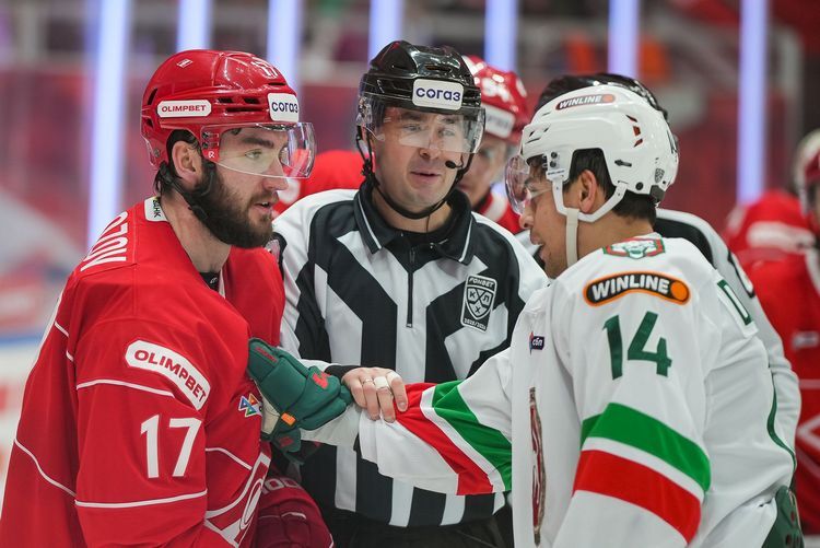 Ноль голов самой пропускающей команде КХЛ: что произошло с «Ак Барсом» в матче со «Спартаком»?