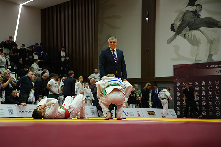 Одна из целей «Кубка Единства» — укрепление связей между странами СНГ и проверка, насколько конкурентоспособны татарстанские спортсмены в столь серьезной среде