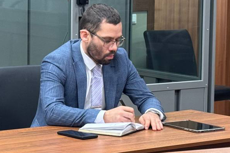 Адвокат Адель Исмагилов от комментариев отказался