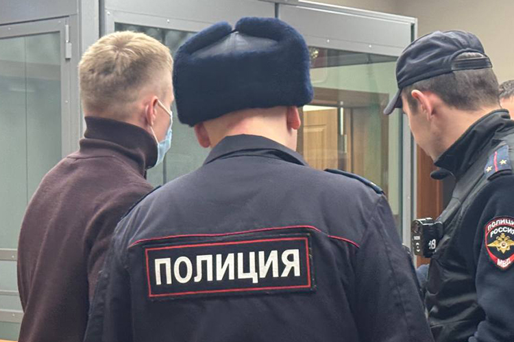 «Прошу дать мне шанс начать все с чистого листа!»: как бывший сотрудник УМВД сел за взятку по налогам