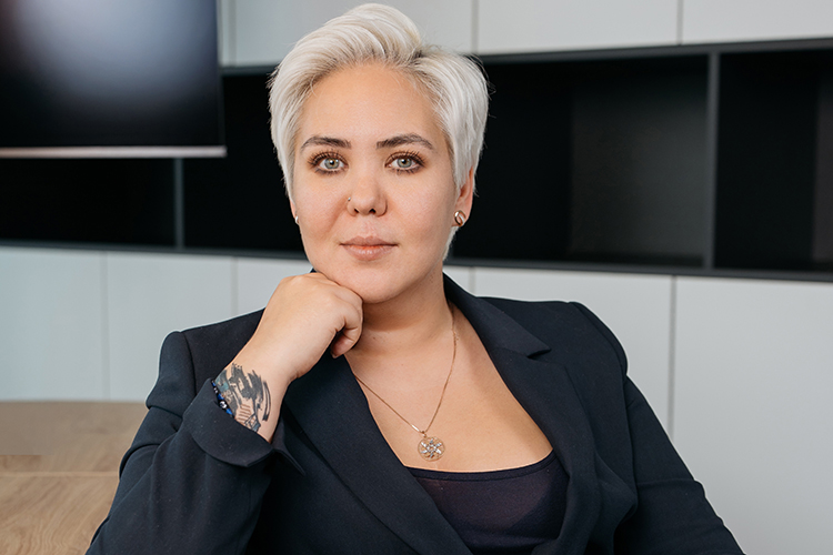 Директор HR-агентства «1.01» Ляйсан Сунгатуллина: «Мы, погружаясь в проект, можем увидеть, что даже самый крутой финансовый директор компании сейчас не поможет, потому что проблема не в отсутствии финдиректора, а в том, что сбоят бизнес-процессы»