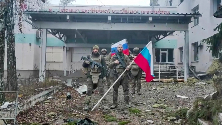 «Если говорить о Купянске, то, как мы знаем, город разделен на две части рекой Оскол, западная часть города освобождена»