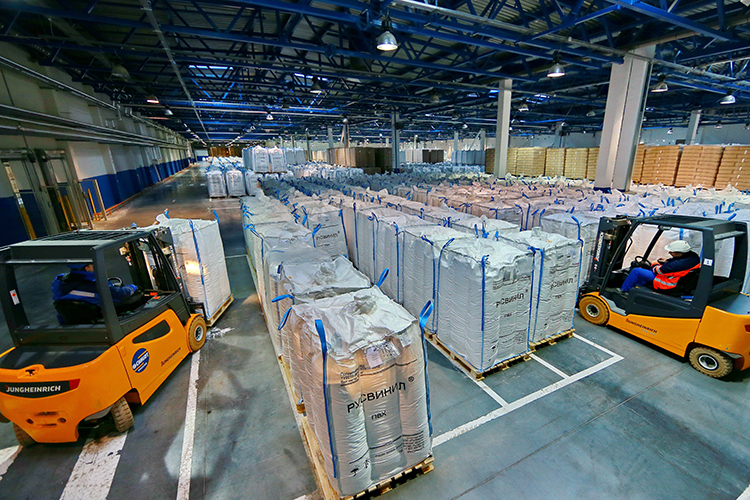 В январе – сентябре 2025 года производство ПВХ в России сократилось на 14,6% по сравнению с аналогичным периодом 2024-го — до 617,4 тыс. тонн