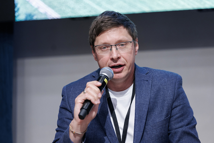 Разработкой архитектурной концепции занимается команда Юрия Тетеркина, генерального директора группы компаний «РУТТЕХ»