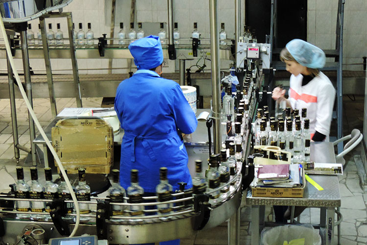 На сегодня в состав «Татспиртпрома» входят два спиртовых завода, два ликеро-водочных завода и один винзавод: это Мамадышский и Усадский спиртзаводы, а также Казанский и Усадский ликеро-водочные заводы и винный завод Vigrosso