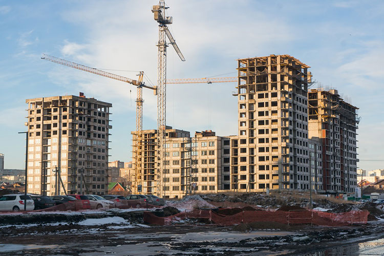 За 9 месяцев в Челнах ввели 236,8 тыс. кв. м жилья, или 74% от плана