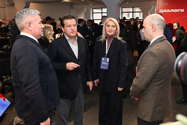 «Здорово, что такие проекты рождаются в сердце, а потом в голове, — сказал мэр Казани Ильсур Метшин