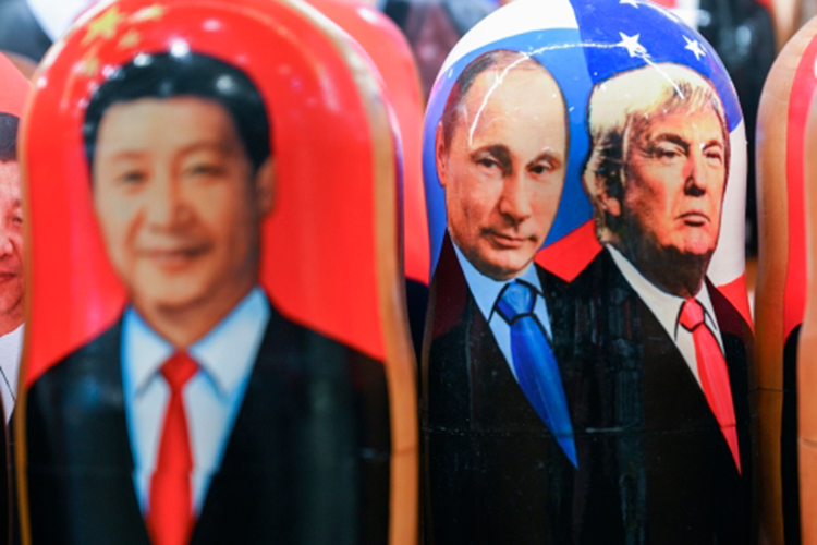  Мы имеем три страны, которые в «треугольнике Киссинджера» реализуют три стратегии 