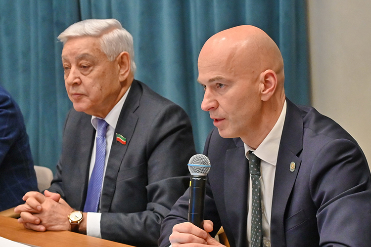 Жирную черту под выступлением президента ассоциации отелей Казани и РТ подвел Сергей Иванов, который предложил парламентариям взимать турналог по аналогии с курортным сбором