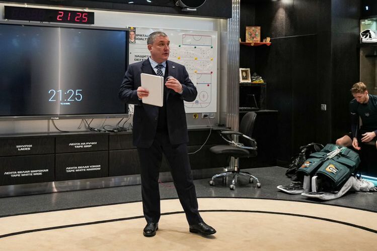 Анвар Гатиятулин: «Биро с командой»