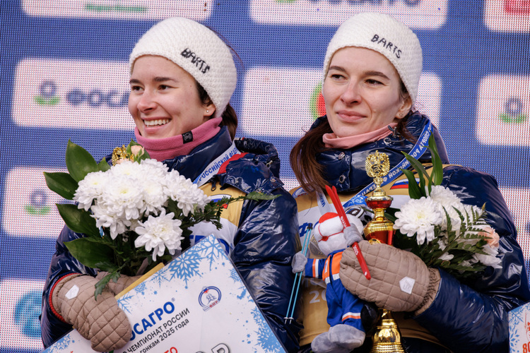  Дарья Непряева и Наталья Терентьева (справа) 