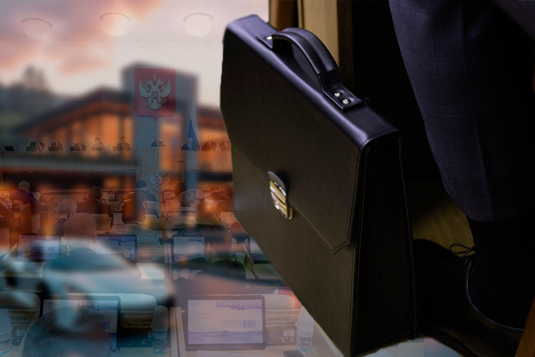 Сдались вам эти декларации? Чиновников избавят от ежегодных отчетов о квартирах и авто