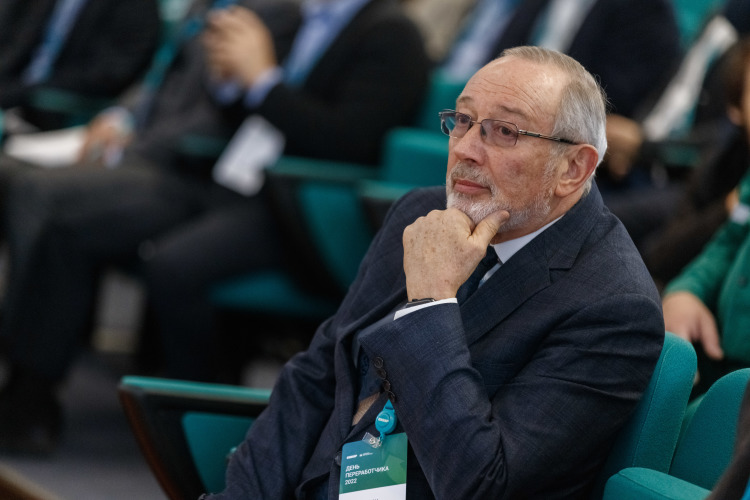 Михаил Кацевман: «Вторая половина 2025 года характеризуется, по признанию руководства министерств и ведомств России, плановым «охлаждением экономики»