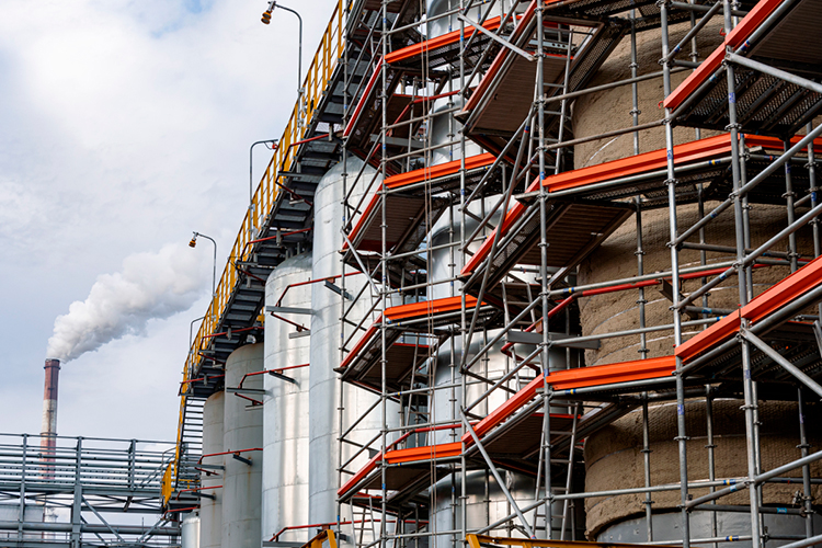 Третье нижнекамское монтажное управление имеет за плечами строительство десятков опасных производственных объектов, преимущественно в Нижнекамске