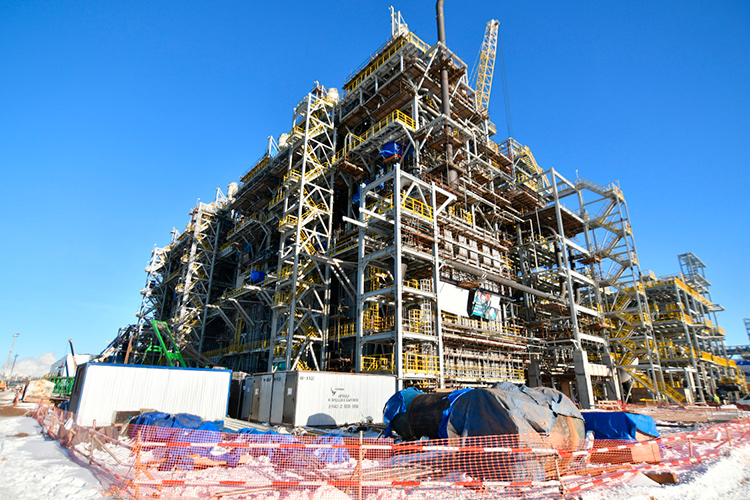 Споткнулись о ГБК-200 и ЭП-600: подрядчик с 50-летней историей требует с СИБУРа 1,4 миллиарда