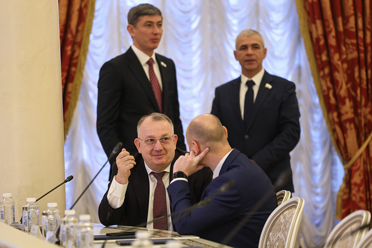 Бюджет Казани: без дефицита, но со сверхплановой заявкой на 3 миллиарда рублей