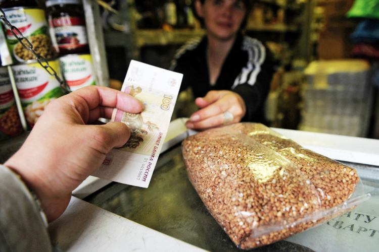 Индекс «Магнита» и «Бахетле»: гречка подорожала на 174%, а шоколад – жертва стелсфляции