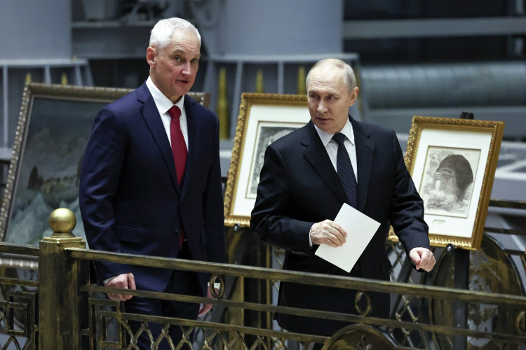 Из строя выведено 70% ТЭЦ, двукратное преимущество по FPV-дронам: о чем Белоусов доложил Путину?