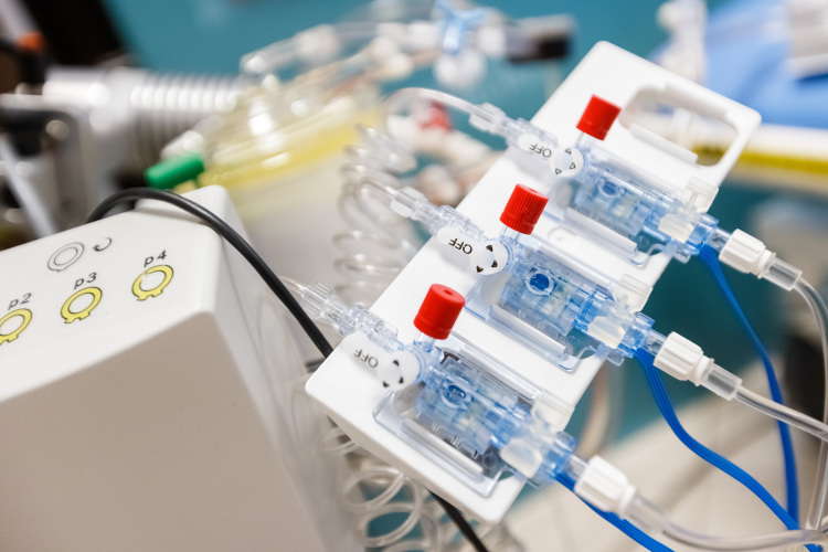 «Из запросов все те же средства эвакуации, индивидуального оказания помощи, медикаменты и оборудование»