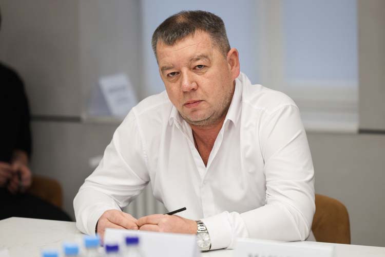 Ильнар Зиннатуллин: «СВО &mdash; совершенно другой формат ведения военных действий. Общество к этому не готово и в какой-то степени не владеет должным образом информацией, что из себя представляют такие термины как прокси-война, гибридная война»